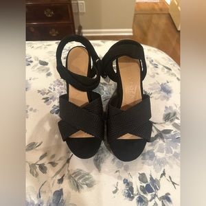 Bimba y Lola Platforms